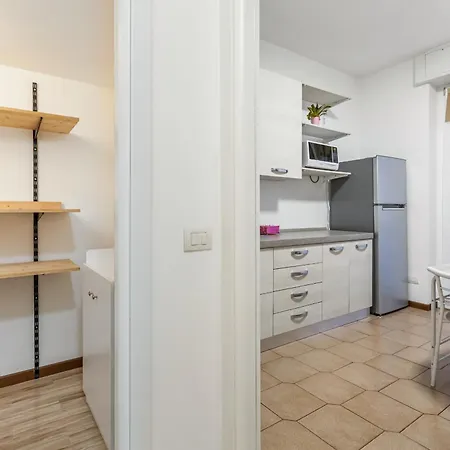 Affori Centro Metro Con Camera E Cucina * Milán