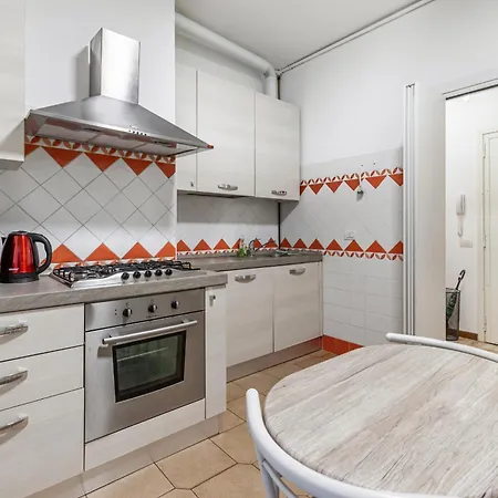 Affori Centro Metro Con Camera E Cucina Milán