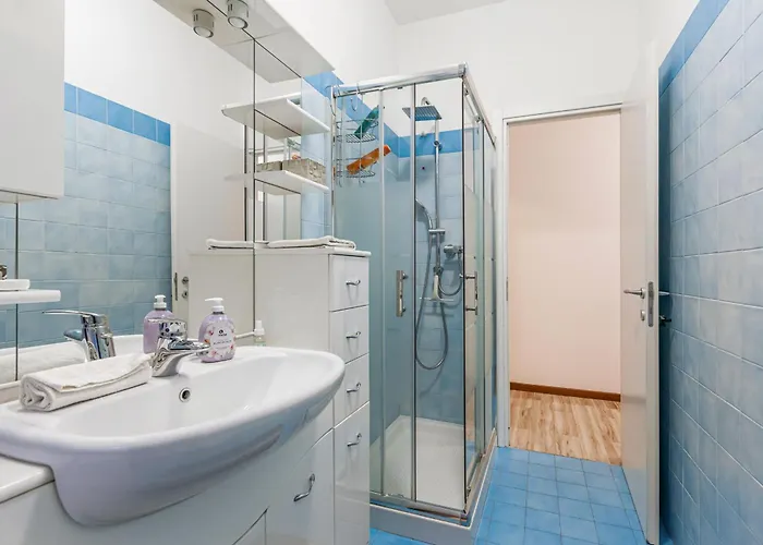 Affori Centro Metro Con Camera E Cucina Apartment Mailand